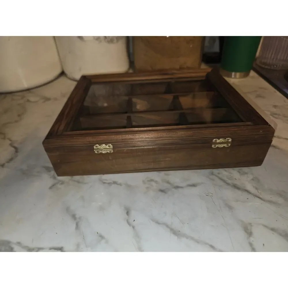 Vtg 1970's Wood Wall Display Case Shadowbox W/ Glass Front Miniatures Heritage